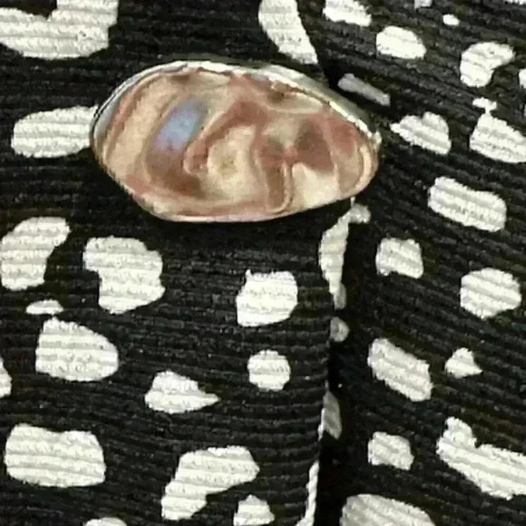 NWT!  FRED DAVID Ladies Leopard Print Black/White Blouse/Tunic Top Size Medium - Picture 3 of 11